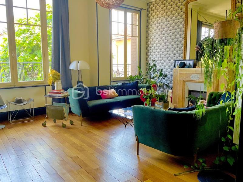 Maison de maîtres - 480 m² - 9 pièces