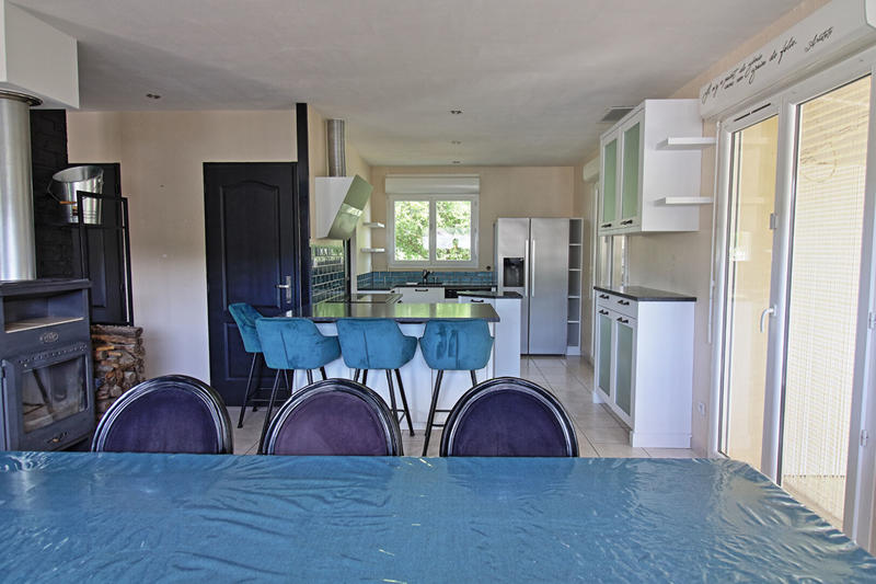 Maison - 104 m² - 5 pièces