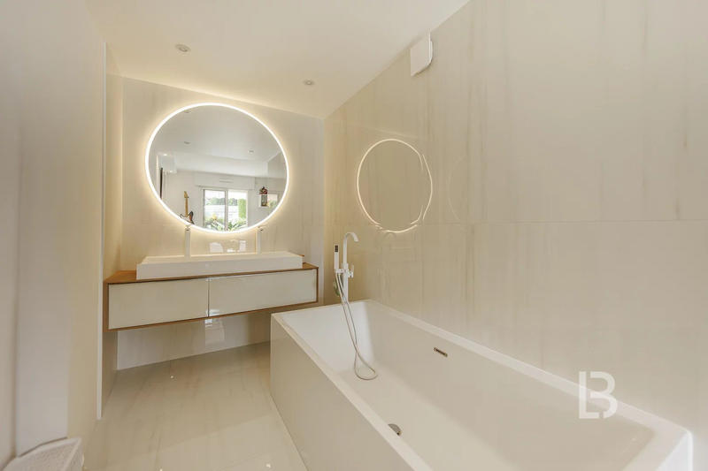 Appartement - 116 m² - 4 pièces