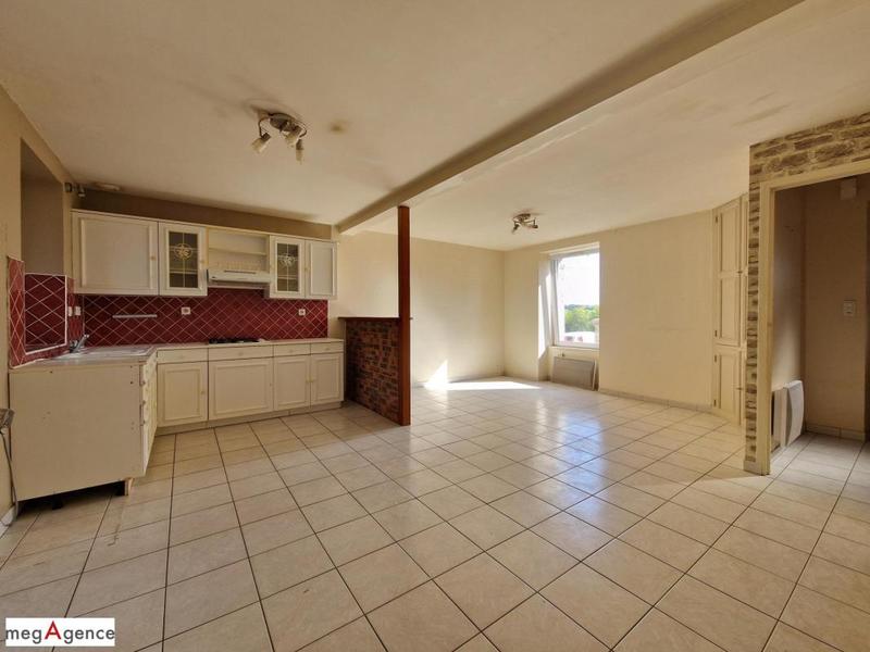 Maison - 83 m² - 5 pièces