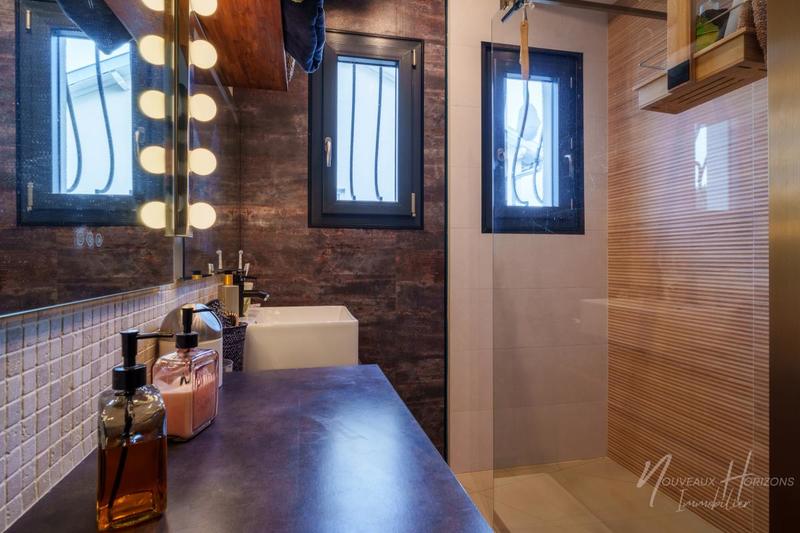 Maison - 141 m² - 6 pièces