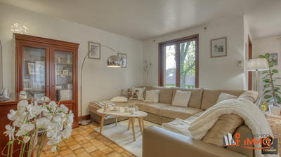 Maison - 140 m² - 4 pièces