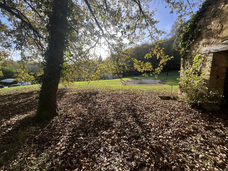 Maison - 420 m² - 14 pièces