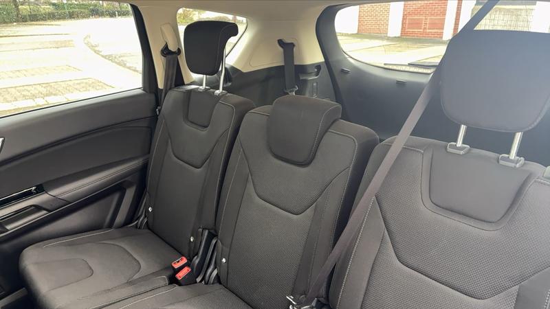 Ford s-Max II 2.0 Ecoblue 150 Titanium