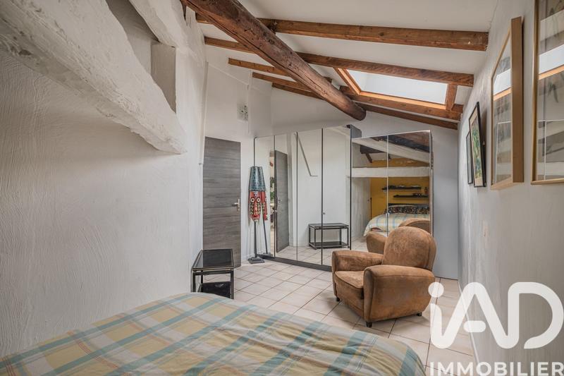 Appartement - 85 m² - 4 pièces