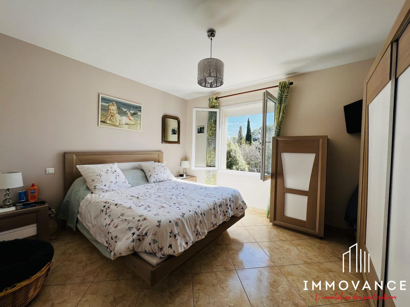 Villa - 169 m² - 5 pièces