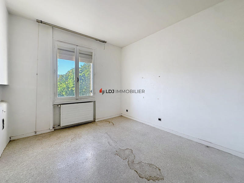 Appartement - 123 m² - 5 pièces