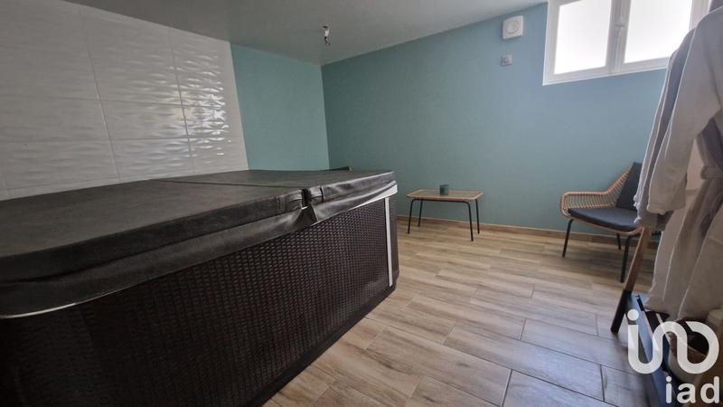 Maison - 190 m² - 5 pièces