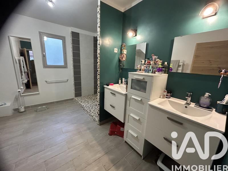 Maison - 275 m² - 7 pièces