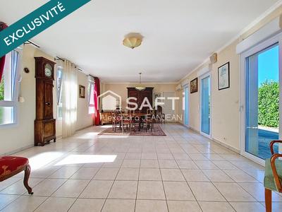 Maison - 105 m² - 4 pièces