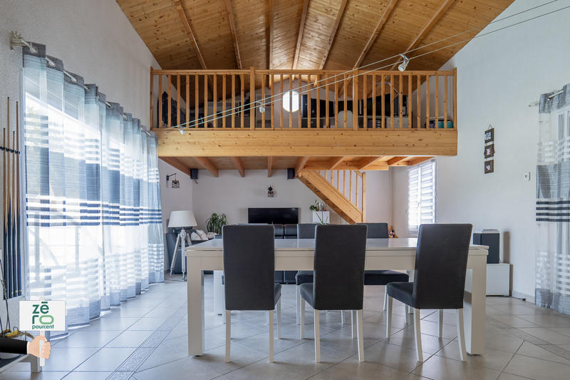 Maison - 139 m² - 7 pièces
