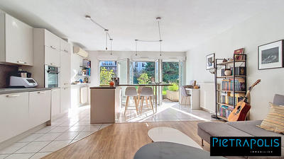 Appartement - 69 m² - 3 pièces