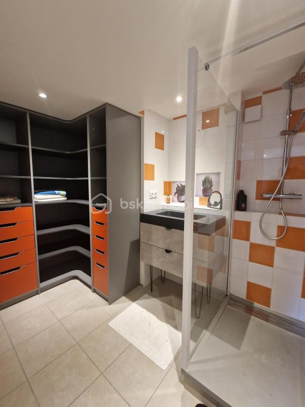 Maison traditionnelle - 110 m² - 7 pièces