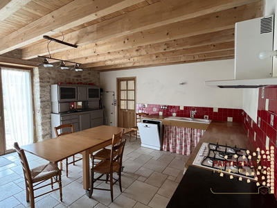 Maison - 149 m² - 5 pièces
