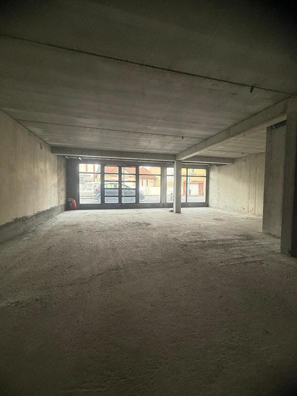 Local commercial - 100 m²