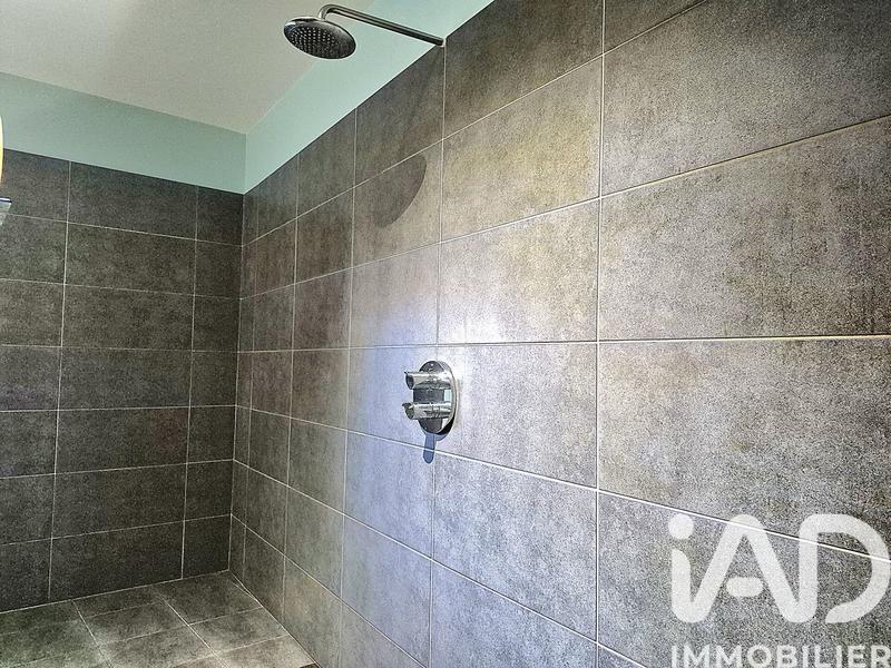 Maison de village - 208 m² - 4 pièces