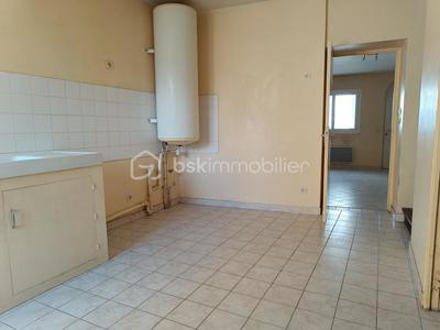 Maison - 76 m² - 5 pièces