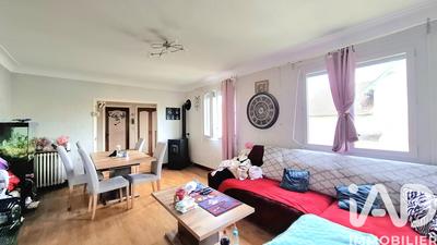 Maison - 113 m² - 5 pièces