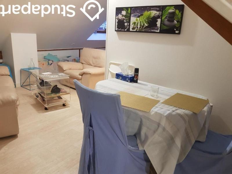 Chambre - 12 m² - 1 pièce