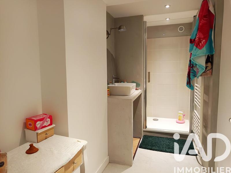 Maison - 342 m² - 10 pièces