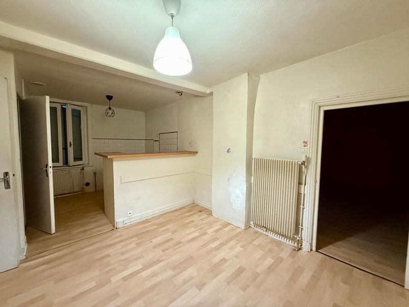 Immeuble - 130 m² - 7 pièces