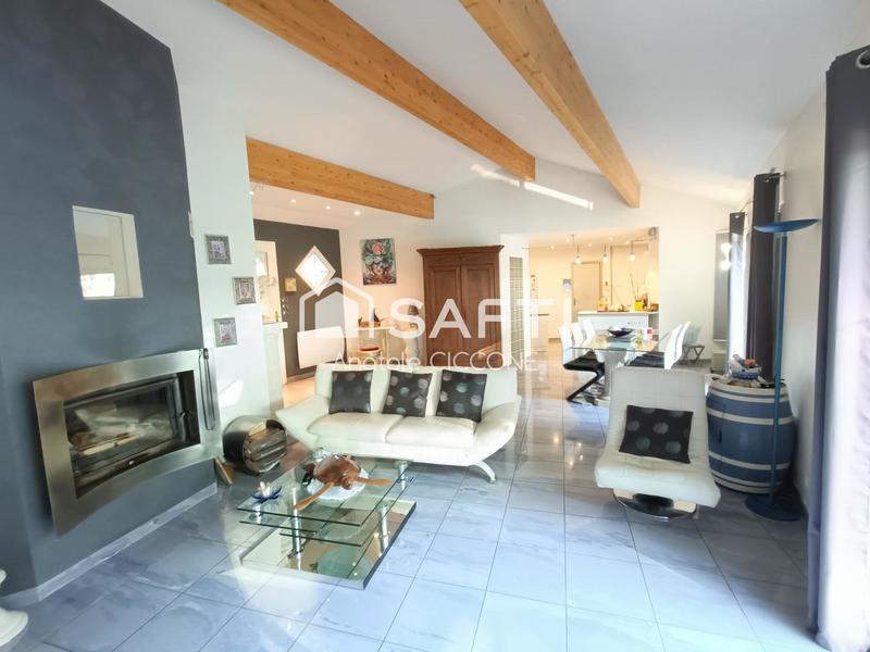 Maison - 131 m² - 6 pièces