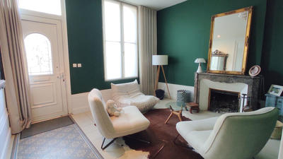 Maison - 183 m² - 8 pièces