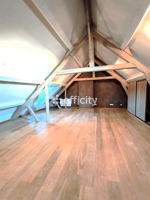 Maison - 160 m² - 5 pièces