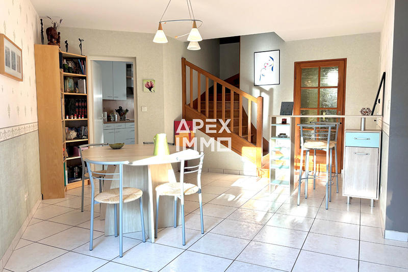Maison - 127 m² - 4 pièces