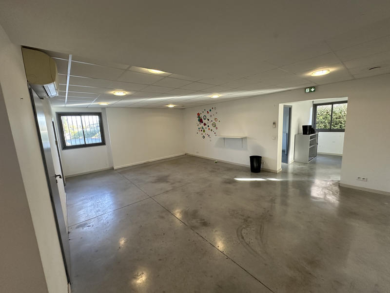 Local commercial - 95 m²