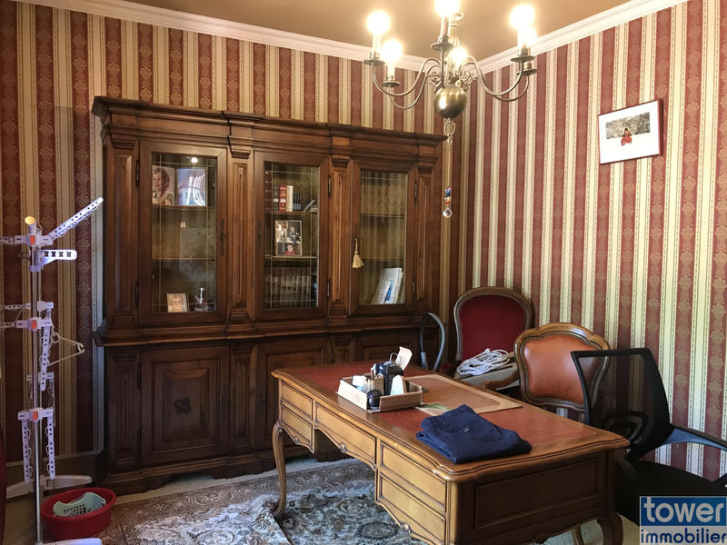 Maison - 170 m² - 7 pièces