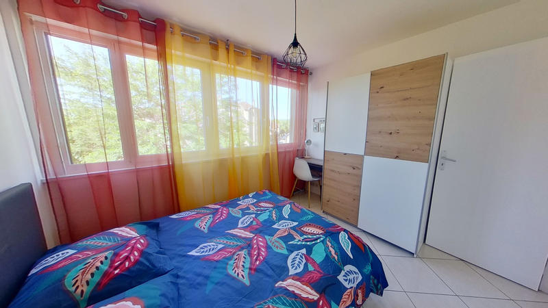 Appartement - 79 m² - 4 pièces