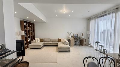 Maison contemporaine - 155 m² - 6 pièces