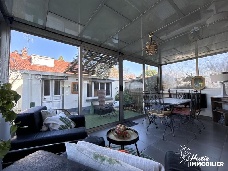 Maison de ville - 110 m² - 5 pièces