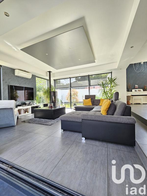 Maison de maîtres - 250 m² - 6 pièces