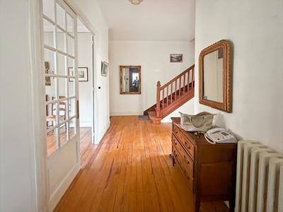 Maison - 170 m² - 6 pièces