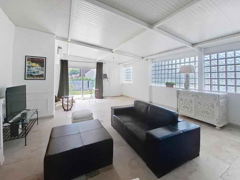 Maison - 122 m² - 5 pièces