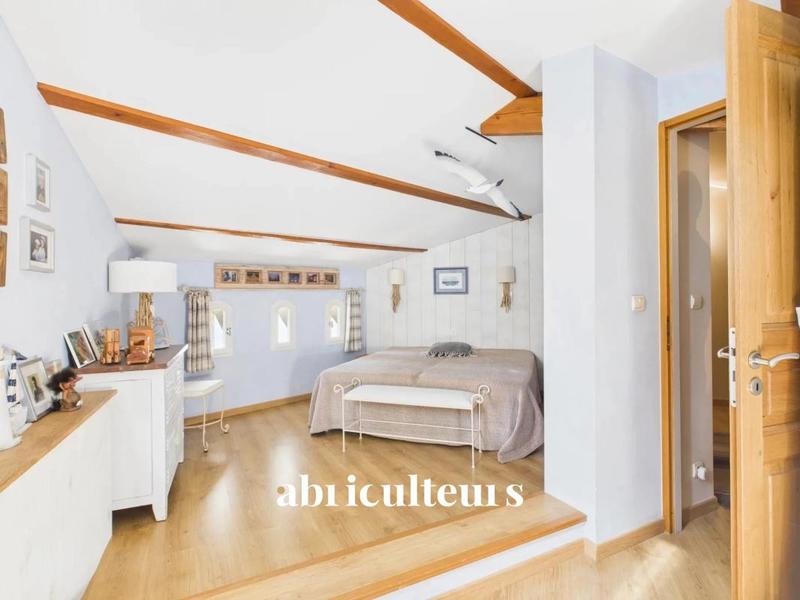 Maison ancienne - 155 m² - 5 pièces