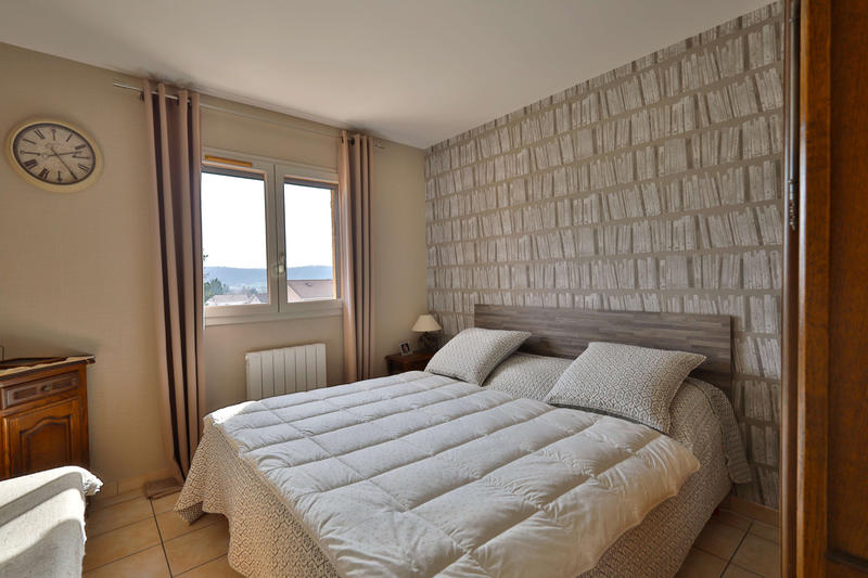 Maison - 94 m² - 4 pièces