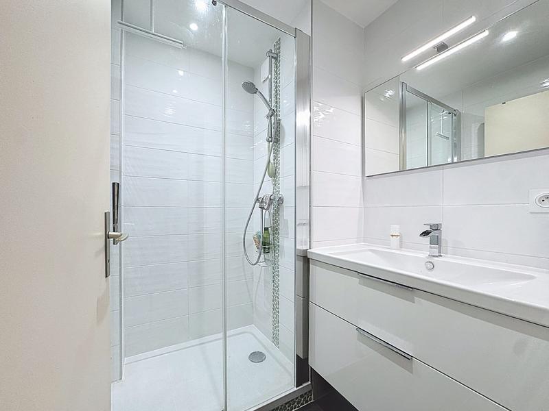 Appartement - 95 m² - 5 pièces