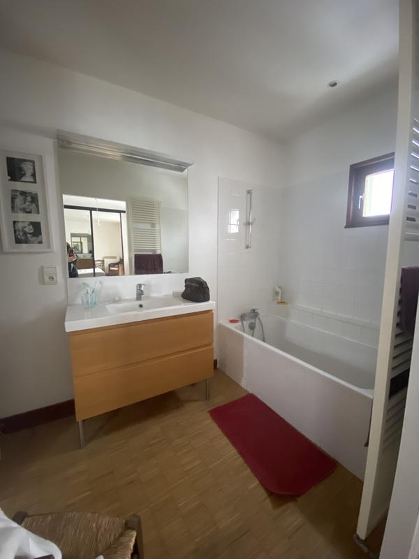 Maison contemporaine - 208 m² - 8 pièces