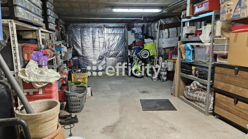 Pavillon - 148 m² - 7 pièces