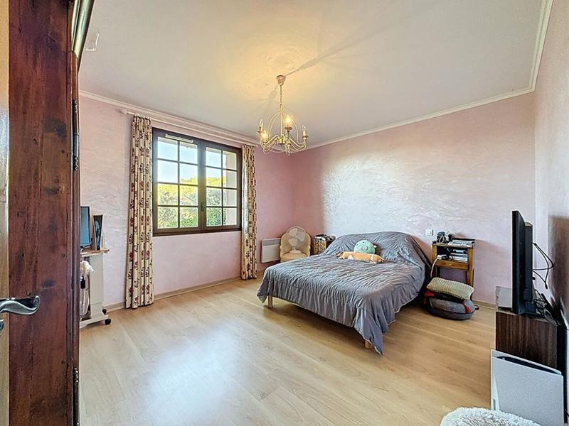 Maison - 175 m² - 5 pièces