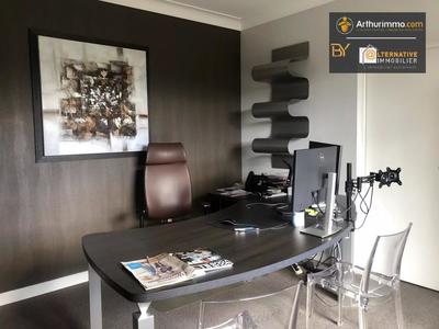 Local commercial - 131 m² - 6 pièces