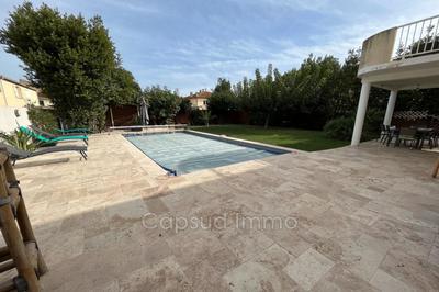 Villa - 190 m² - 6 pièces