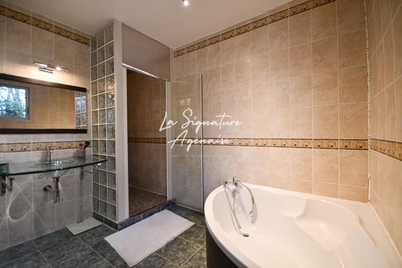 Maison - 167 m² - 5 pièces