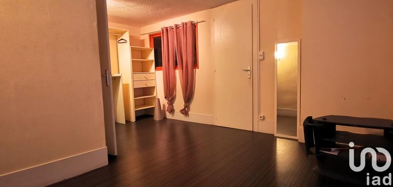 Maison - 204 m² - 9 pièces