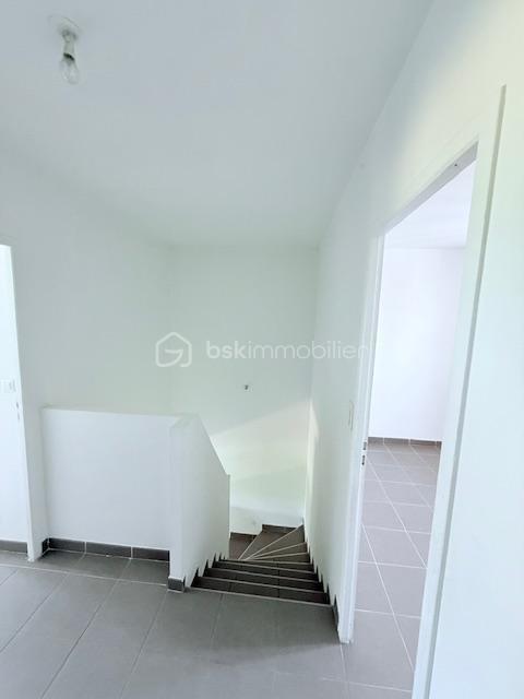 Villa - 82 m² - 4 pièces