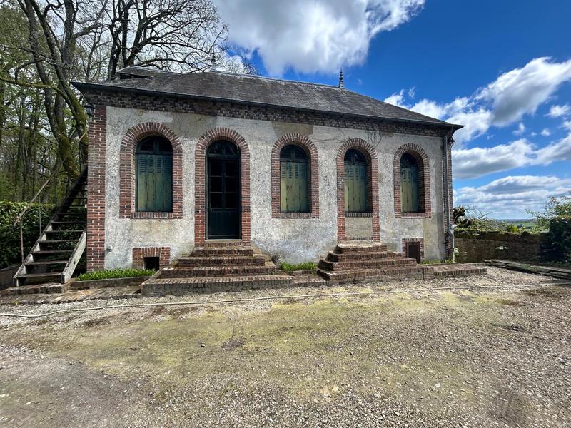 Propriété - 202 m² - 7 pièces