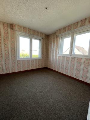 Maison traditionnelle - 84 m² - 4 pièces